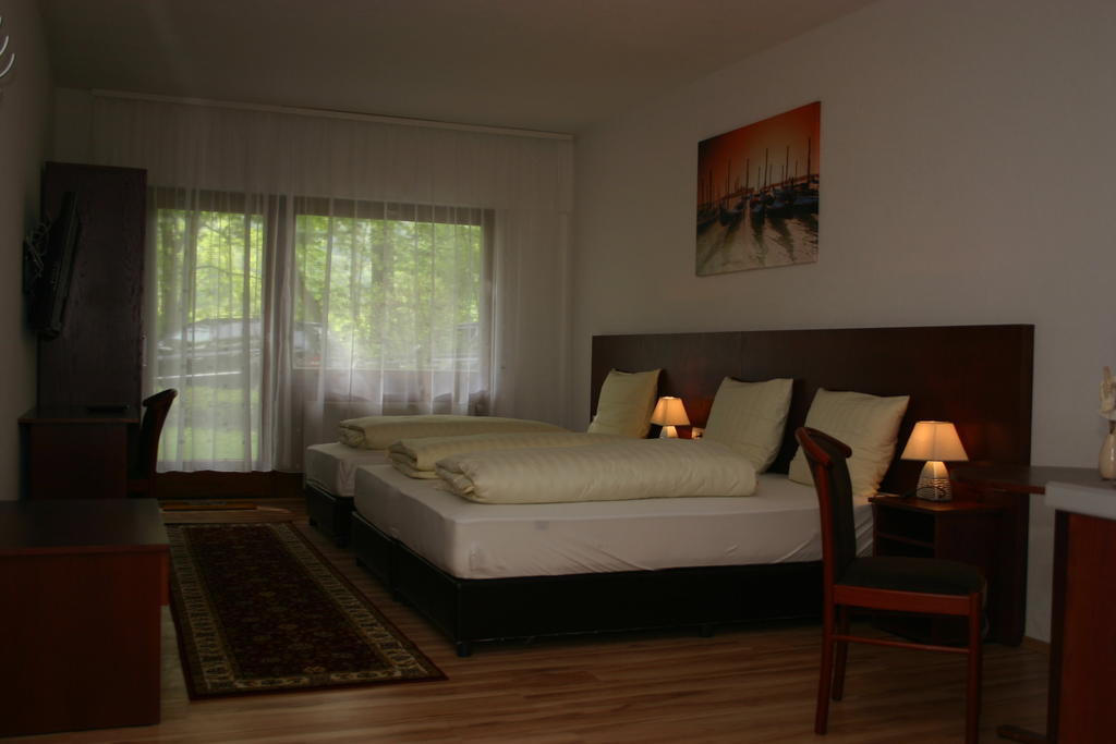 Apartment Traube Bad Urach Buitenkant foto